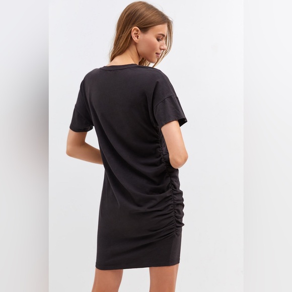 SUNDRY ANTHROPOLOGIE Black Ruched Short Sleeve
Cotton Shirt Dress - Picture 2 of 9